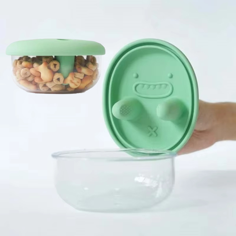 Food Snacks For Picnic - Keep Hands Clean Lunch Box With
